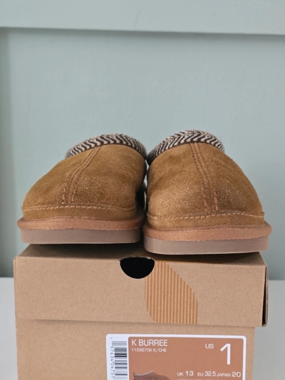Kids Koolaburra Kids Brown Suede Slip-On Slippers Size 1